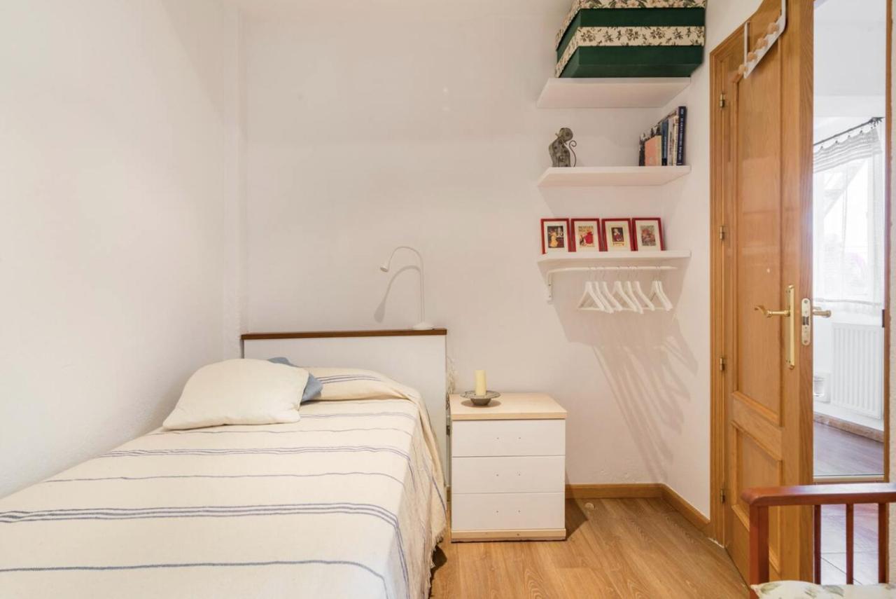 Vive Tu Vida Sonada Delante Del Mar Lägenhet L' Escala Exteriör bild